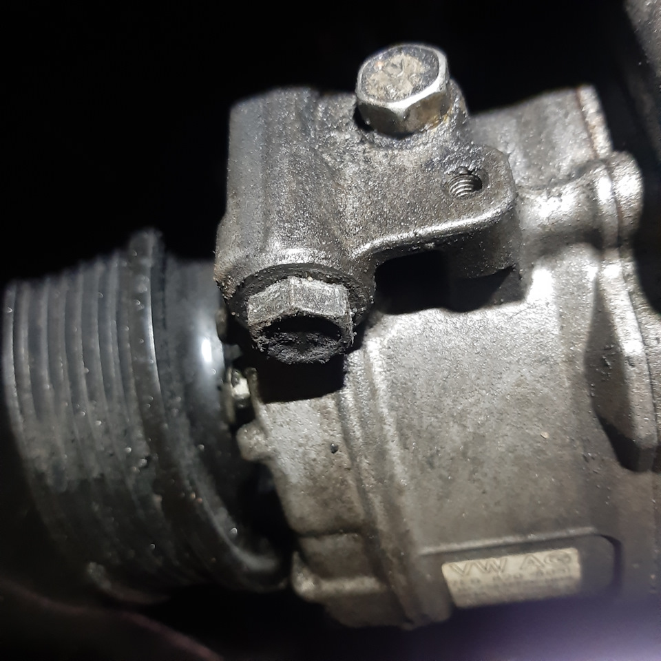 Загорелась лампочка АКБ. Ремонт генератора, замена шайб под форунками ...