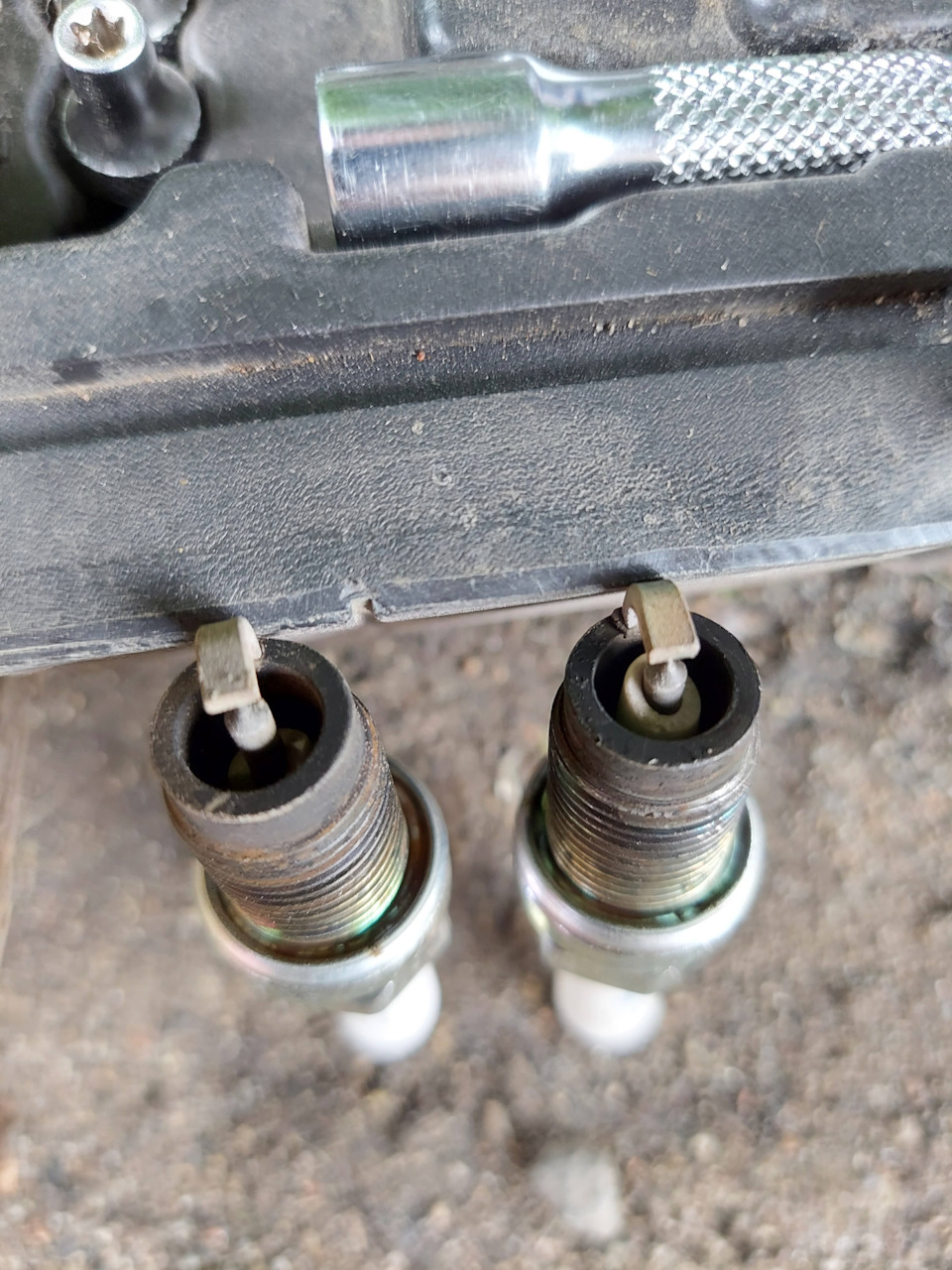 Провалы при разгоне, пропуски зажигания, подделка свечей NGK, замена ...