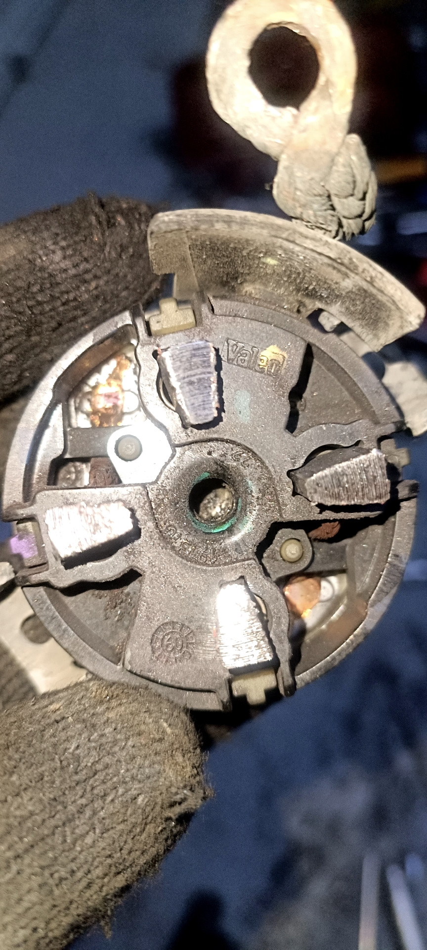 Замена втягивающего на стартере golf plus 1.4 80 л.с — Volkswagen Golf ...