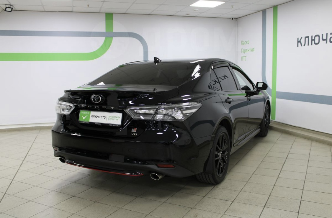 Какая вам больше по Кайфу?) — Toyota Camry (xv50), 2,5 л, 2015 года 