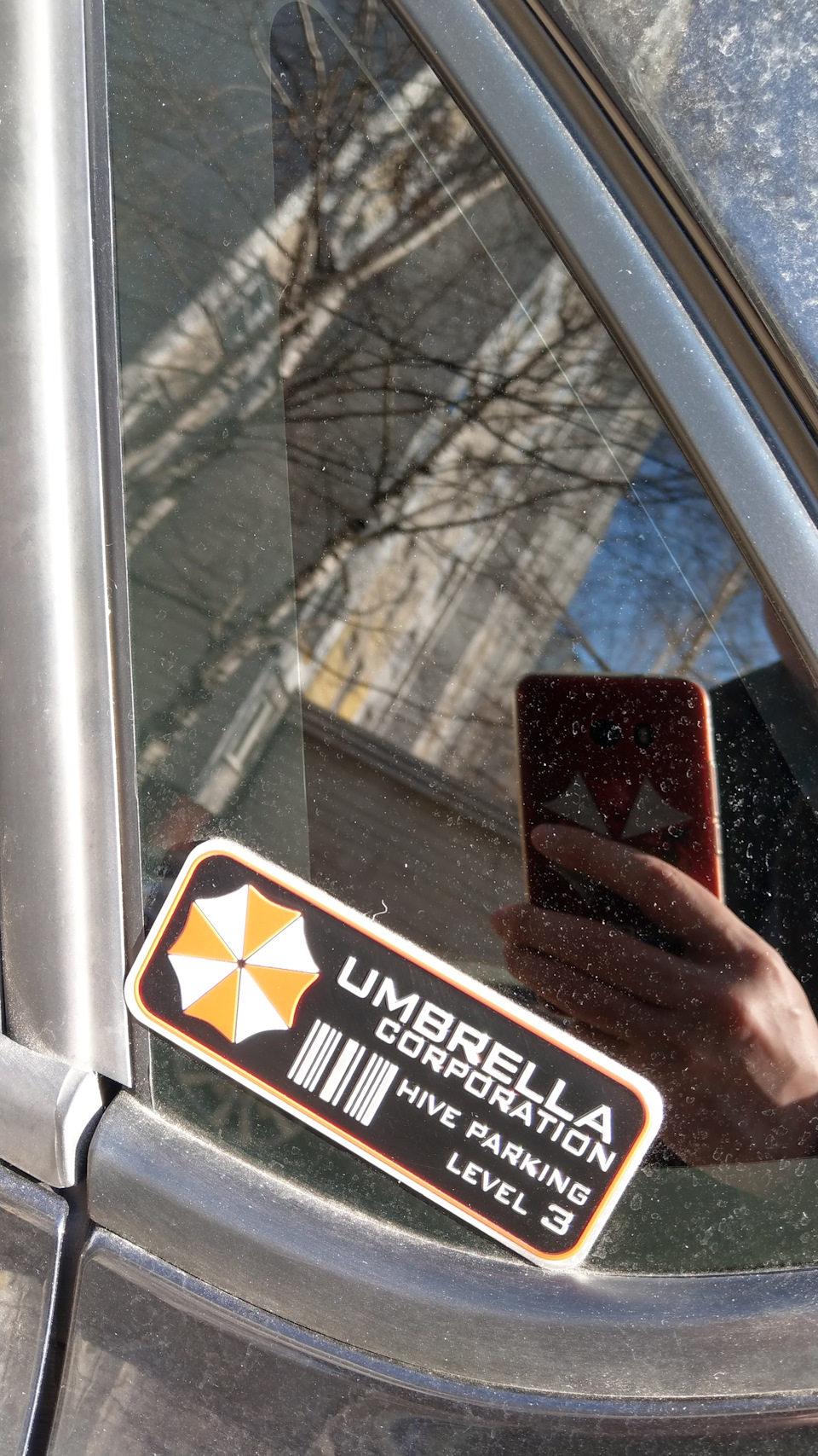 Umbrella corporation car v1.5 — Volkswagen Polo Sedan, 1,6 л, 2013 года |  стайлинг | DRIVE2