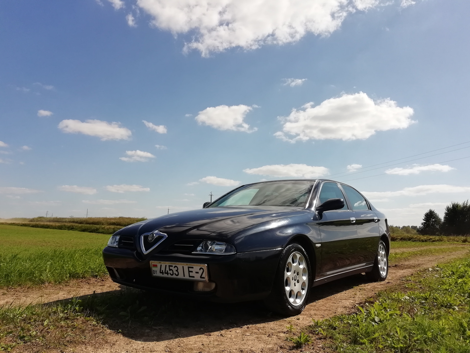 Альфа ромео 2.4 jtd. Alfa Romeo 166 2000. Альфа Ромео 166. Альфа Ромео 166 Рестайлинг. Alfa Romeo 166 дорест.