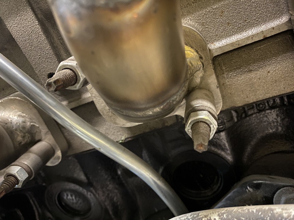 Прокладки выхлопного коллектора — Chevrolet Tahoe (GMT800), 5,3 л, 2001 ...