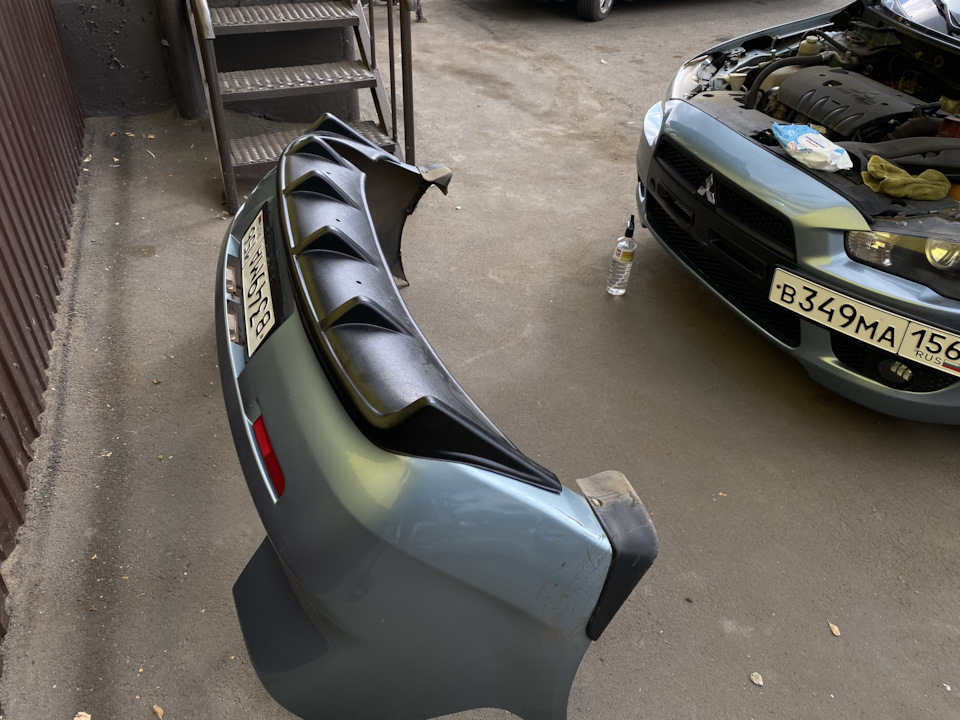 Накладка задняя на бампер — Mitsubishi Lancer X, 1,8 л, 2008 года ...