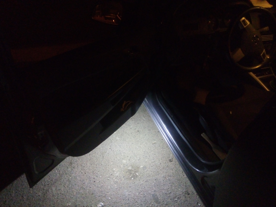 Подсветка выхода. — Opel Astra H, 1,6 л, 2011 года | стайлинг | DRIVE2