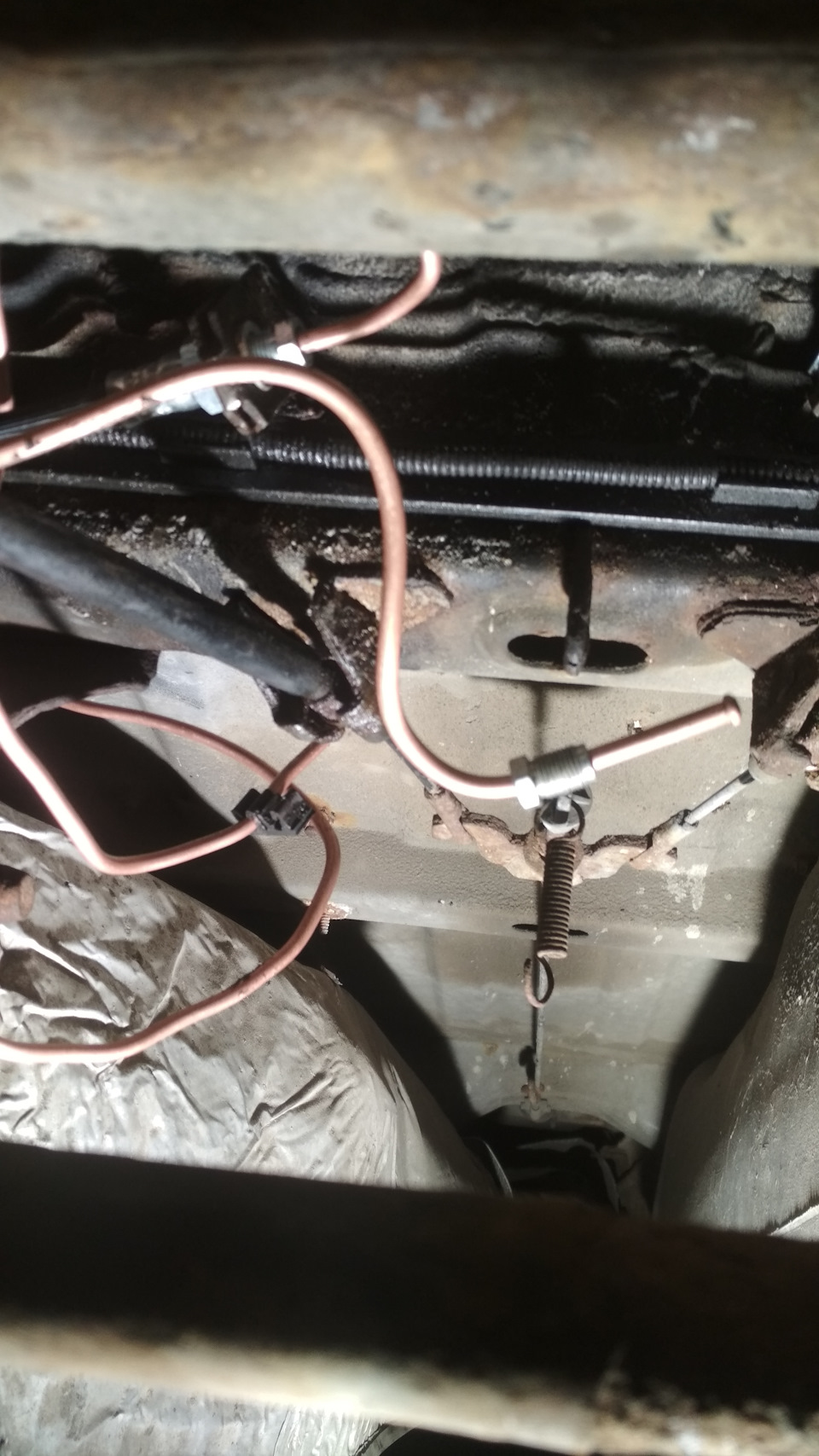 Тормозные магистрали. — Volkswagen Sharan (1G), 1,9 л, 2002 года ...