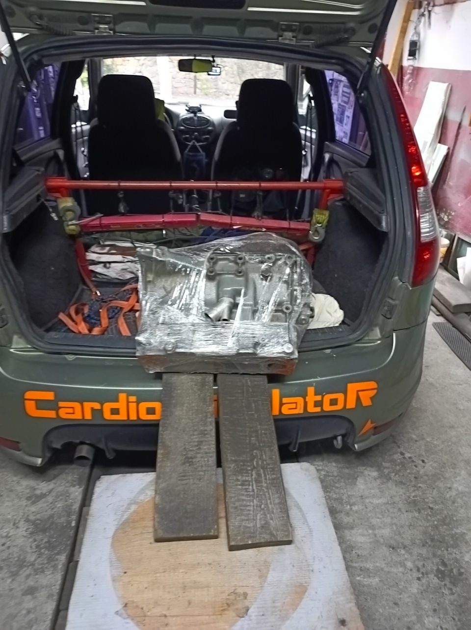 Фото в бортжурнале Lada Калина Спорт (1G)