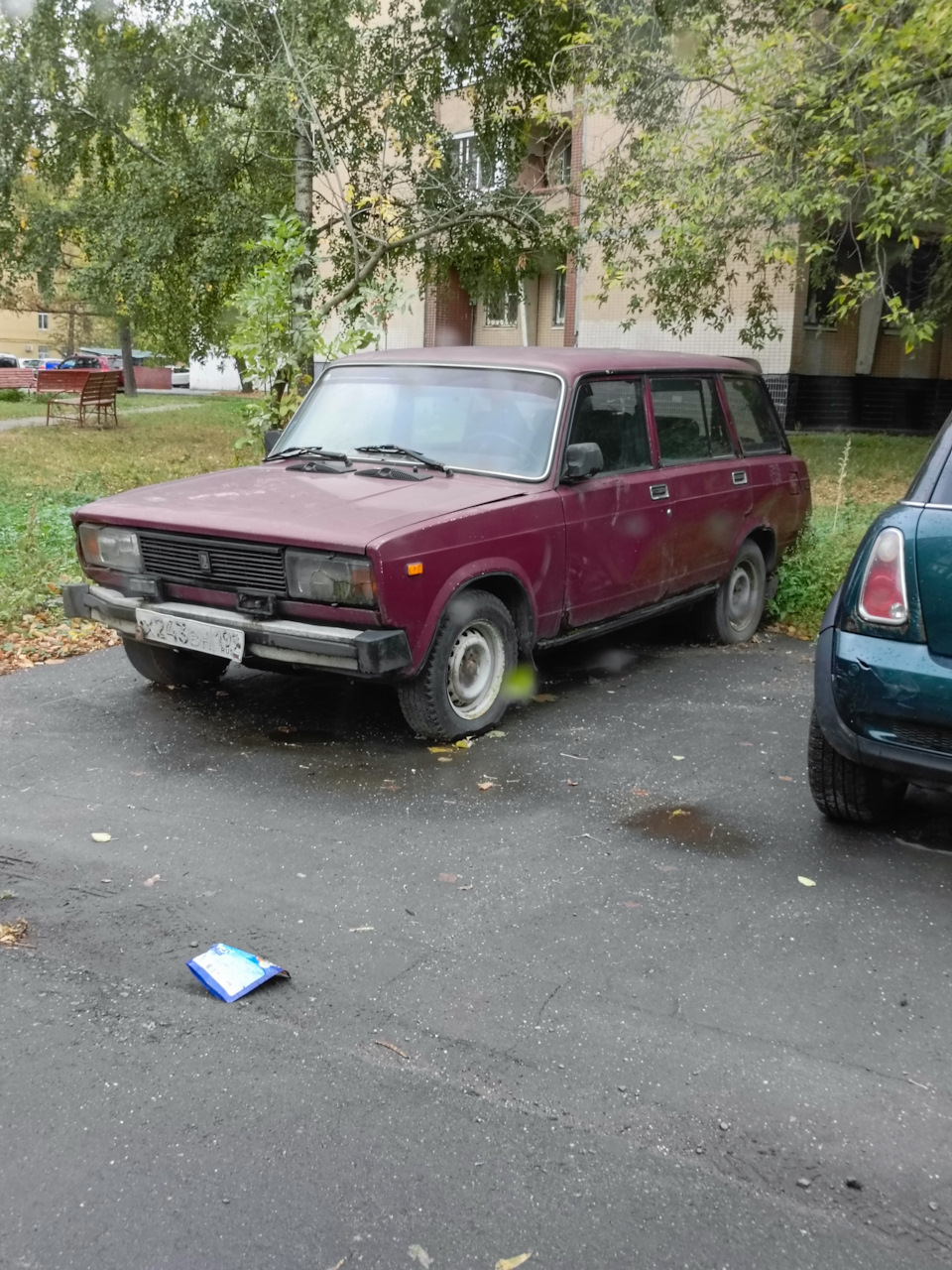 Четвера на Нагорной. Москва — Сообщество «Брошенные Машины» на DRIVE2