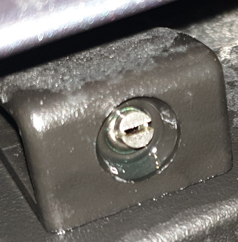 Регулировка форсунок омывателя — Chery Tiggo 4, 1,5 л, 2020 года ...