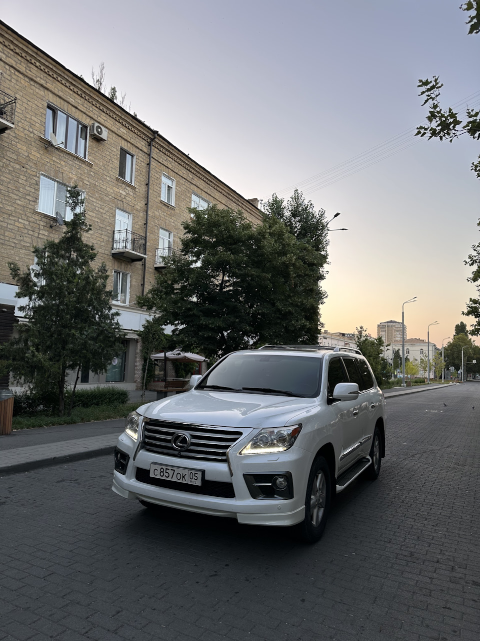 Пост продажи — Lexus LX (URJ200/URJ201), 5,7 л, 2013 года | продажа машины  | DRIVE2