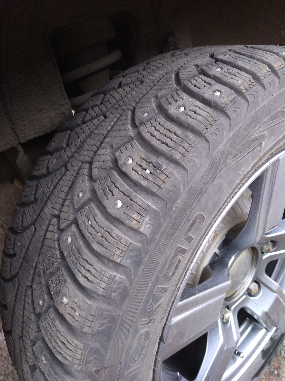 Nokian Nordman5 215/60 r16 — Chevrolet Niva GLX, 1,7 л, 2011 года | шины |  DRIVE2