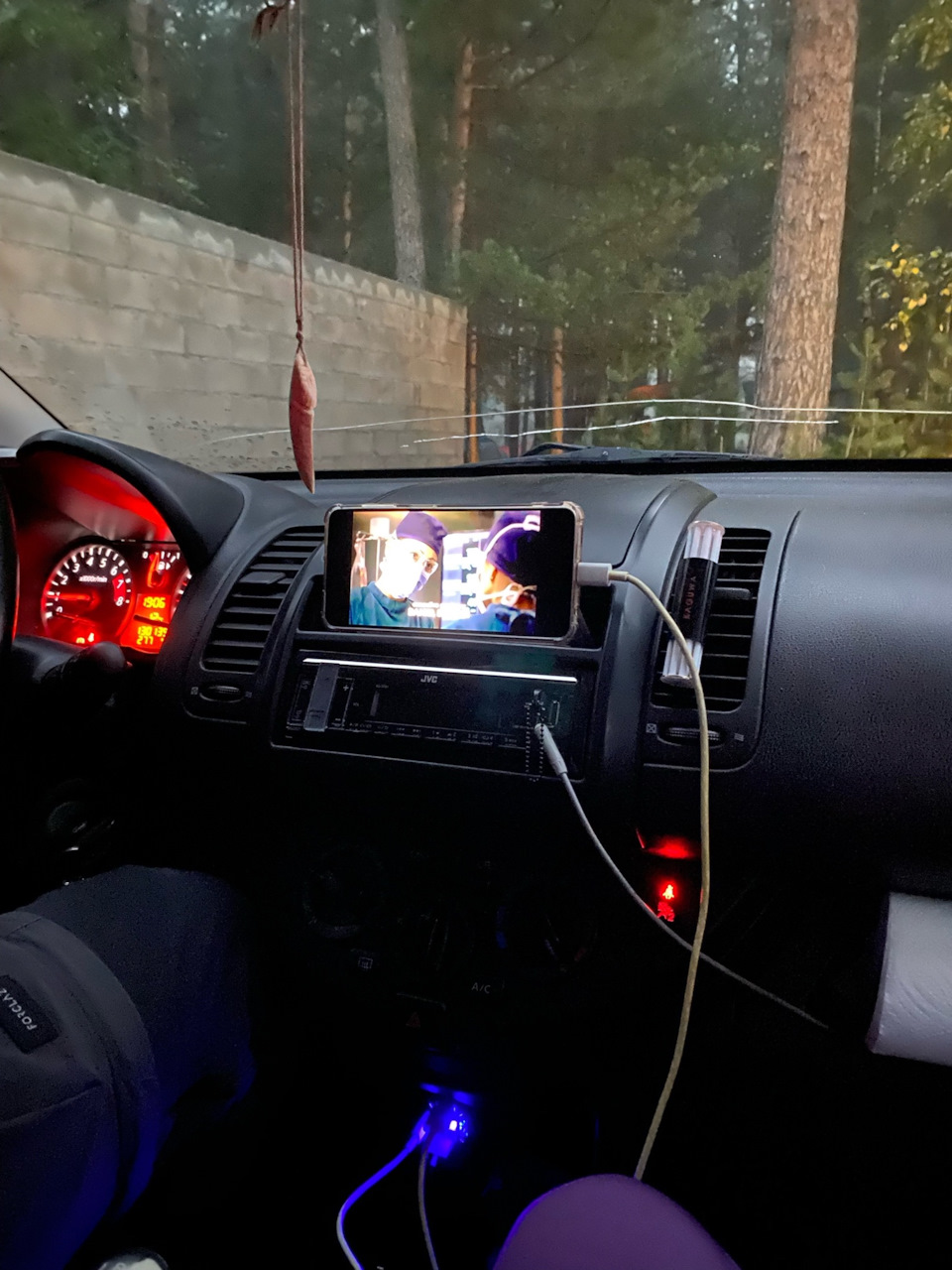 Фото в бортжурнале Nissan Note (1G)