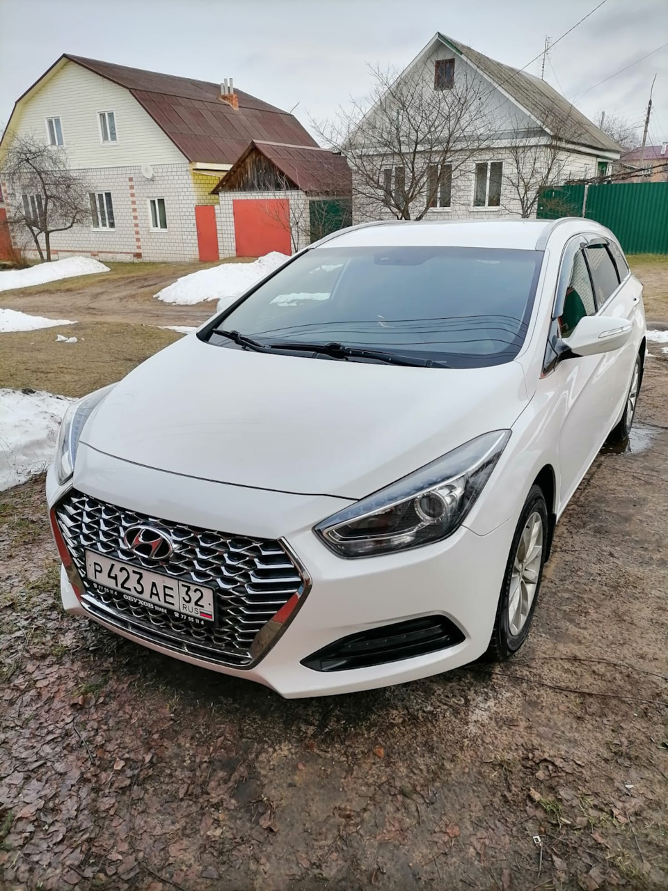 Фоточки) — Hyundai i40, 2 л, 2016 года | видео | DRIVE2