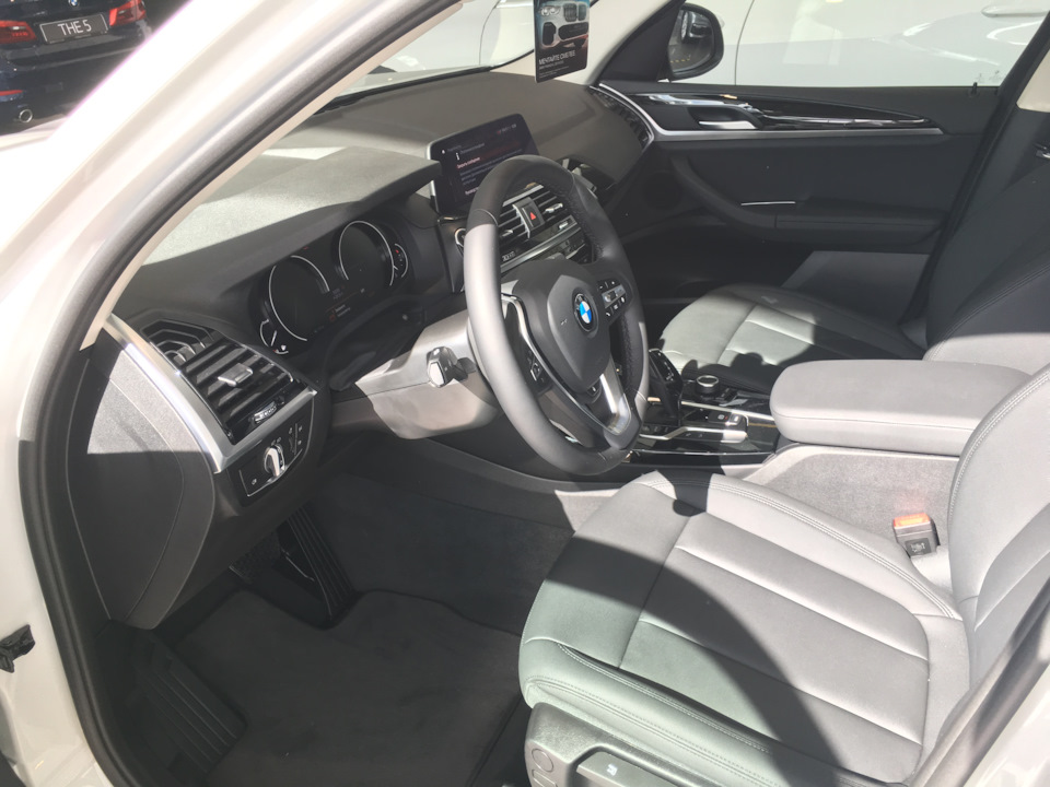 Что лучше ауди q3 или bmw x3