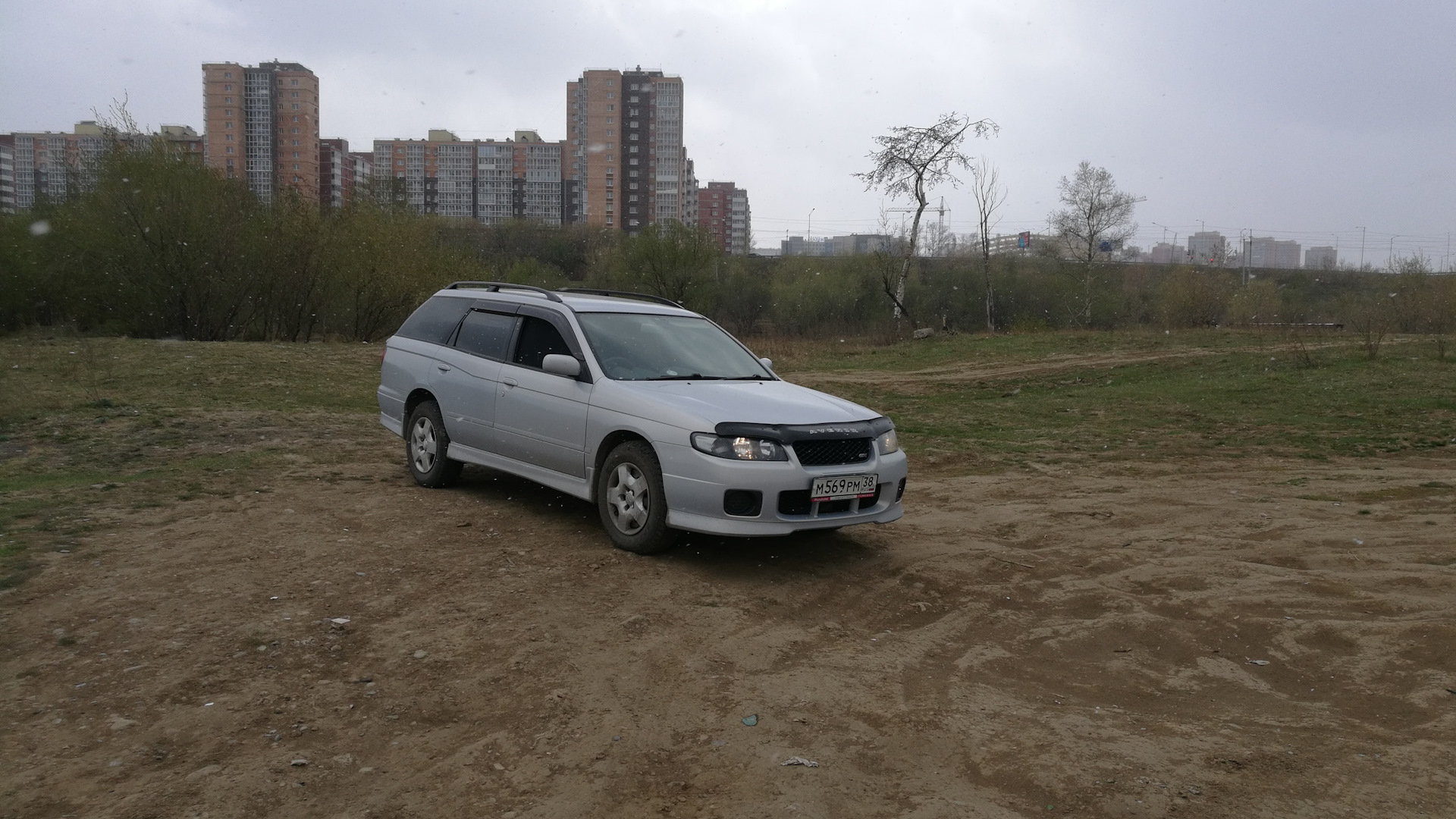 Ниссан Авенир 4wd