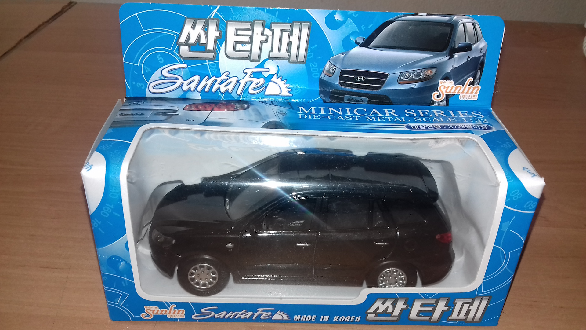 Hyundai Santa Fe 1/32 — Hyundai Santa Fe (2G), 2,7 л, 2008 года |  аксессуары | DRIVE2