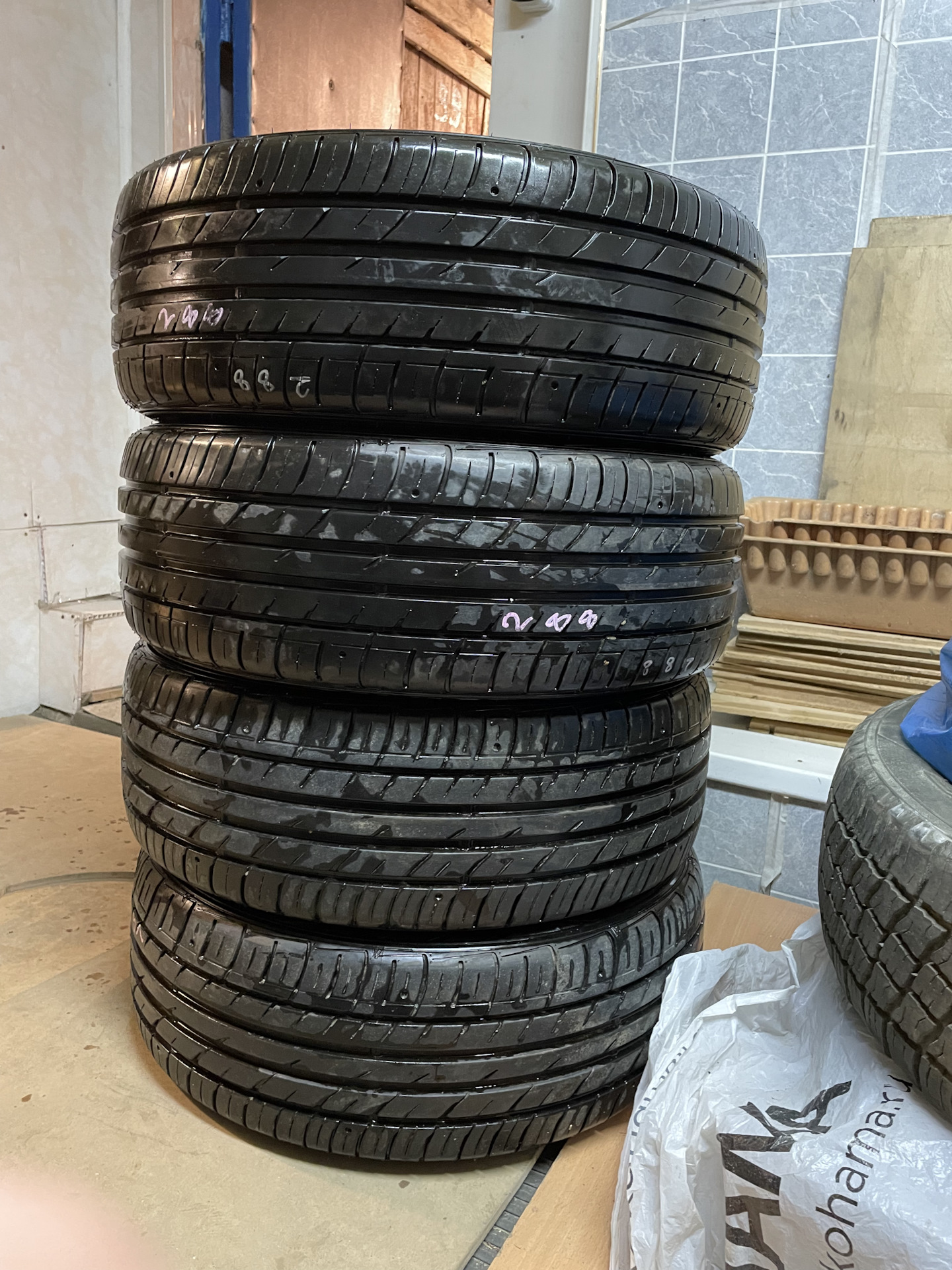 5. Tires Falken Ziex/Резина Falken Ziex — Toyota Wish (AE20), 1,8 л ...