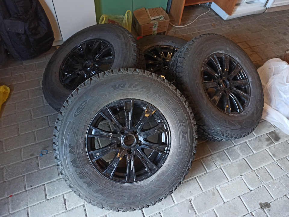 Диски на лето — Suzuki Grand Vitara (2G), 2 л, 2010 года | колёсные ...