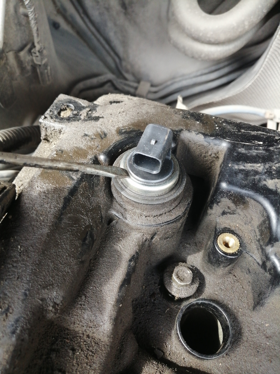 Замена прокладки клапанной крышки СХ5 2,0 — Mazda CX-5 (1G), 2 л, 2013 ...