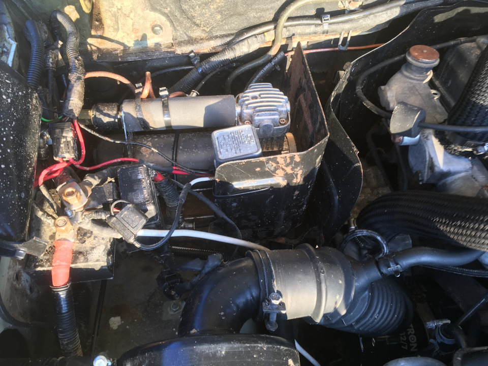 Компрессор вместо аккумулятора — Hyundai Galloper, 2,5 л, 2000 года ...