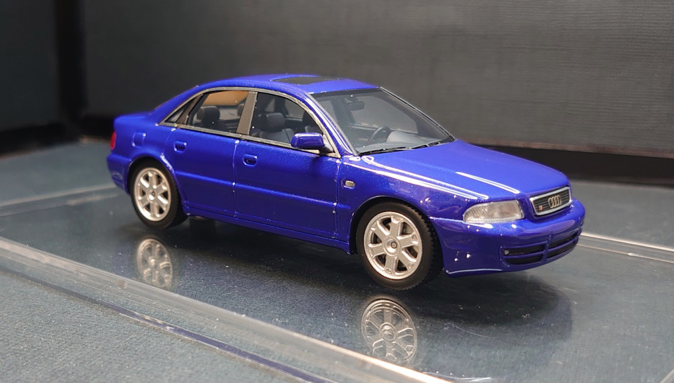 Audi s4 store diecast model