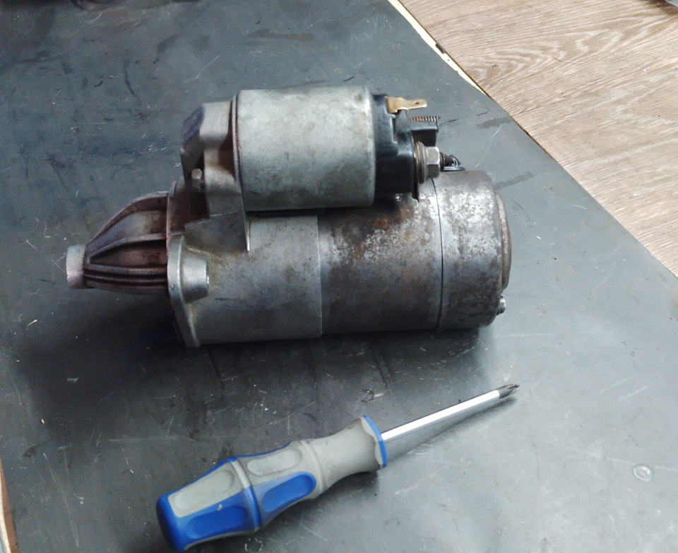 Замена щеток стартера. — Mitsubishi L300, 2 л, 1989 года | своими ...