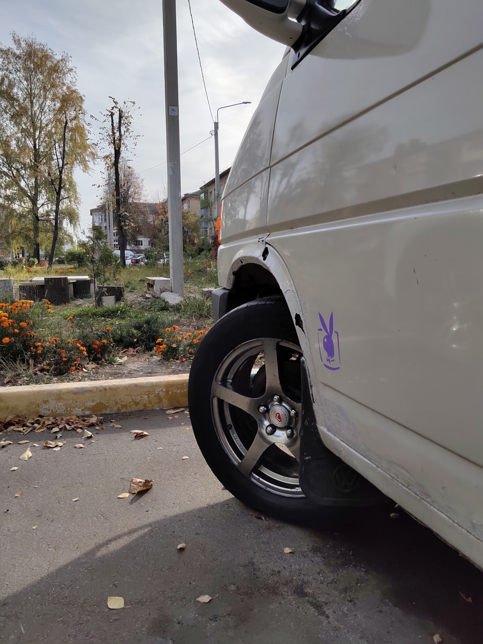 Новые колёсики, проставки ZUZ…Наконец-то! — Volkswagen Caravelle (T4), 2,4  л, 1993 года | стайлинг | DRIVE2