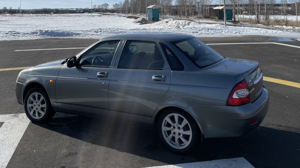 Задний бампер и фонари приора 2 — Lada Приора седан, 1,6 л, 2008 года ...