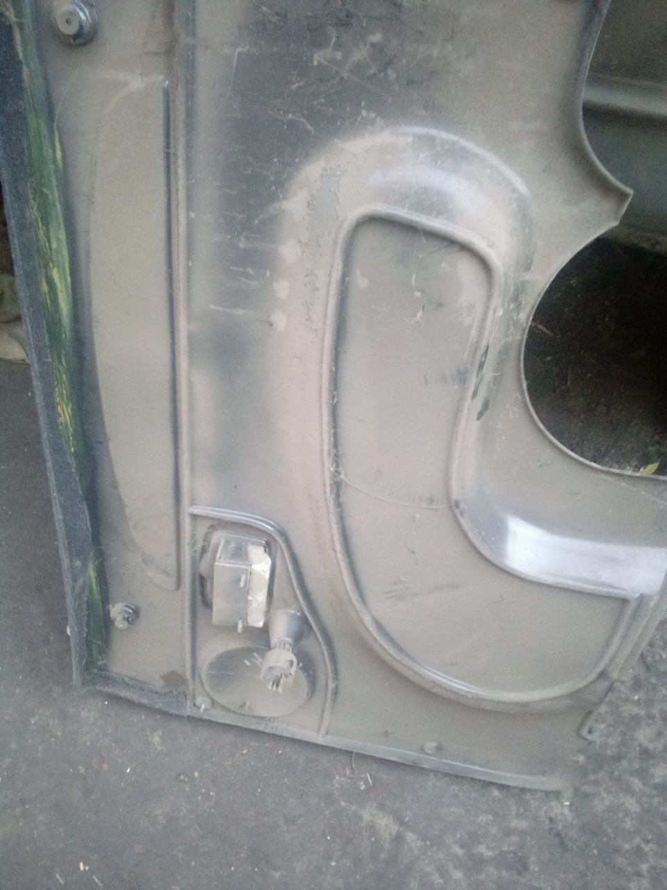 Тут на рассаду хватит — Lada 2120 Надежда