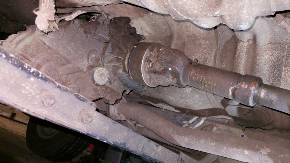 Установка заднего кардана от прадо 120. — Toyota Land Cruiser Prado 90 ...