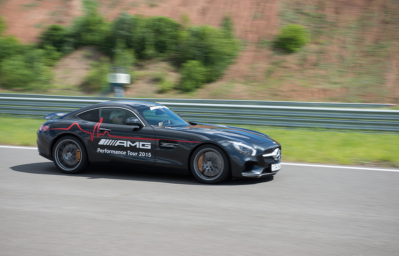 Мерседес amg gt r 2022. Амг перфоманс. Amg gt 45. Puma amg performance белые. Mercedes benz amg gt 63 s.