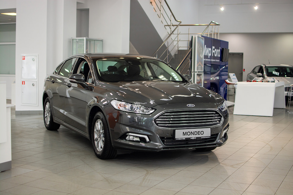 Клей, сода, антигравий = результат. Лечим фару от запотевания — KIA ...