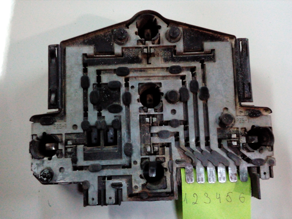 Плата задних фонарей — Volkswagen Jetta II, 1,8 л, 1986 года ...