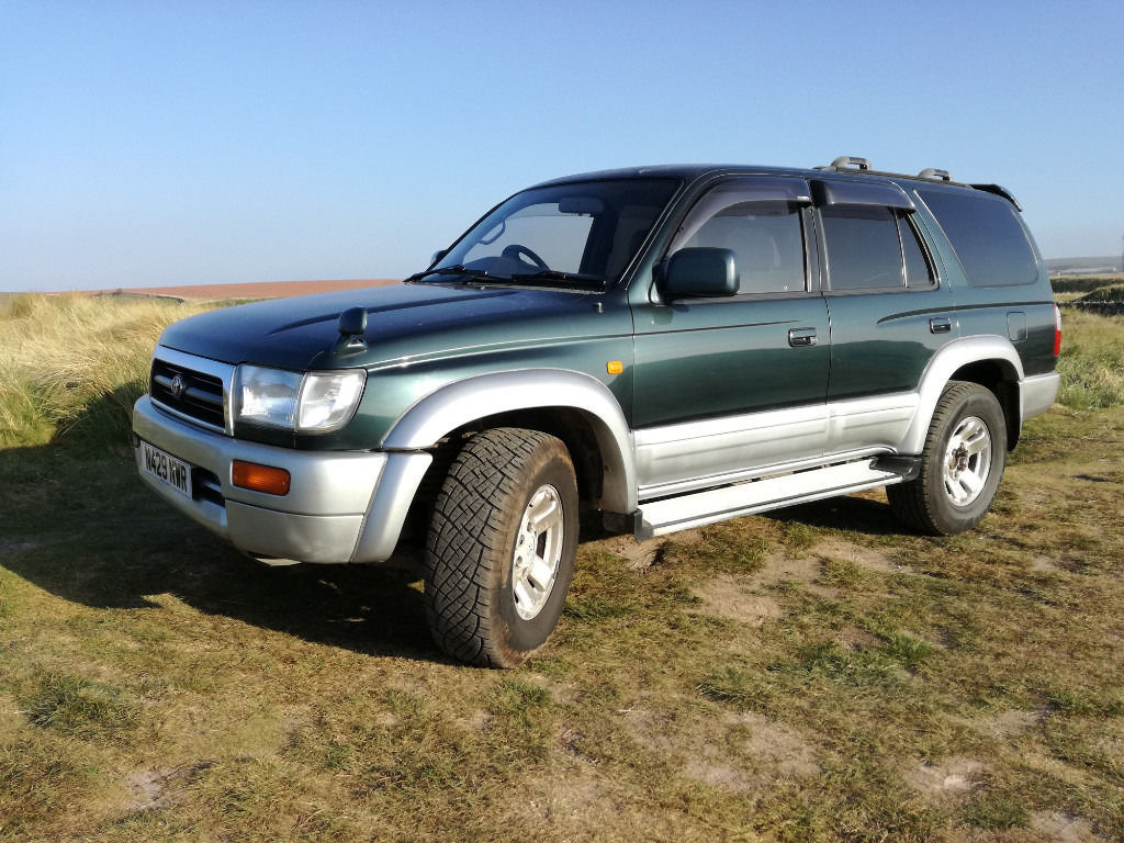 Toyota hilux surf. Toyota Hilux Surf 1996. Toyota Хайлюкс Сурф. Toyota Hilux Surf 4.