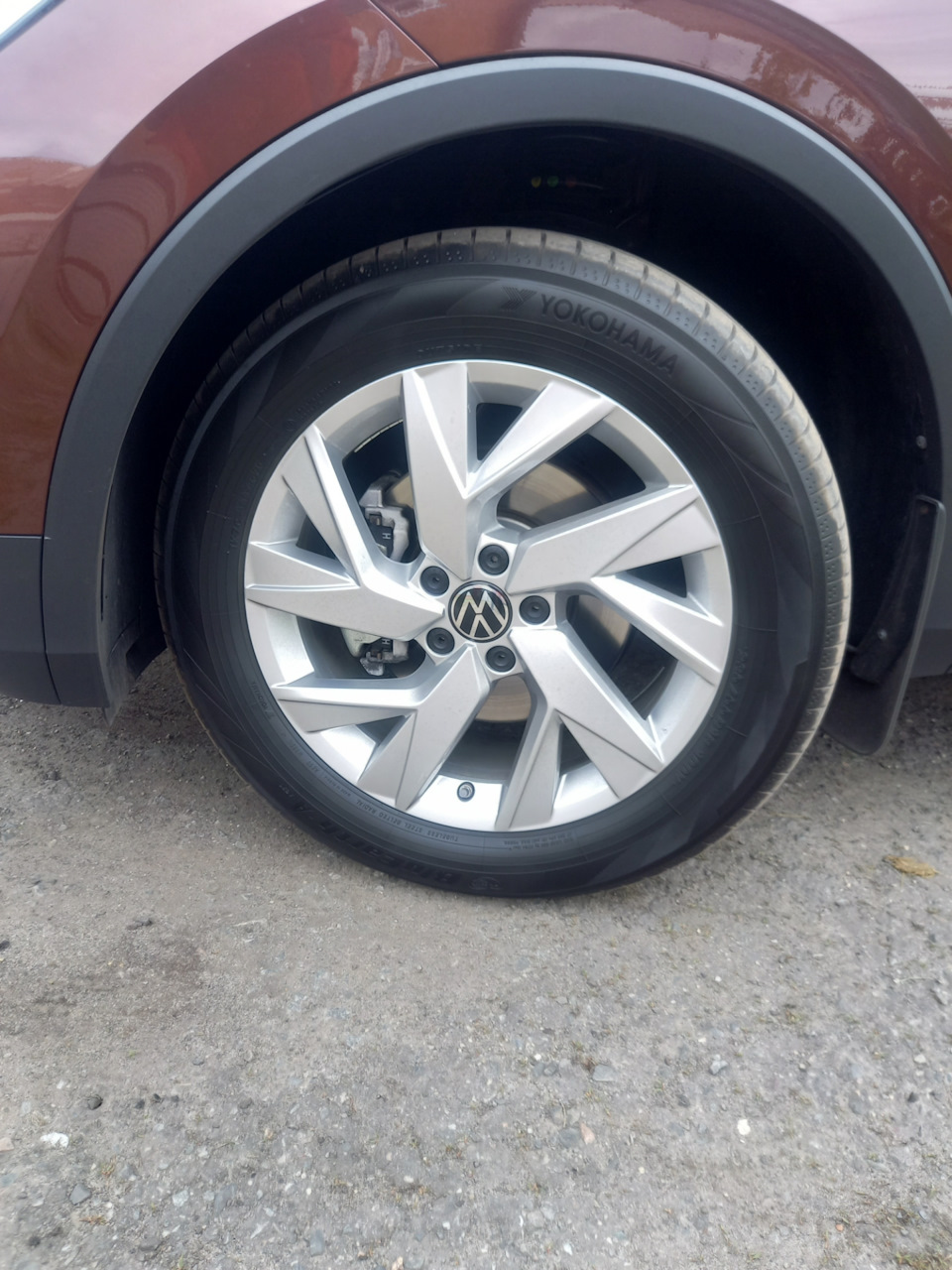 Оригинальные диски Sebring r18 на тигуан — Volkswagen Tiguan (2G), 1,4 ...