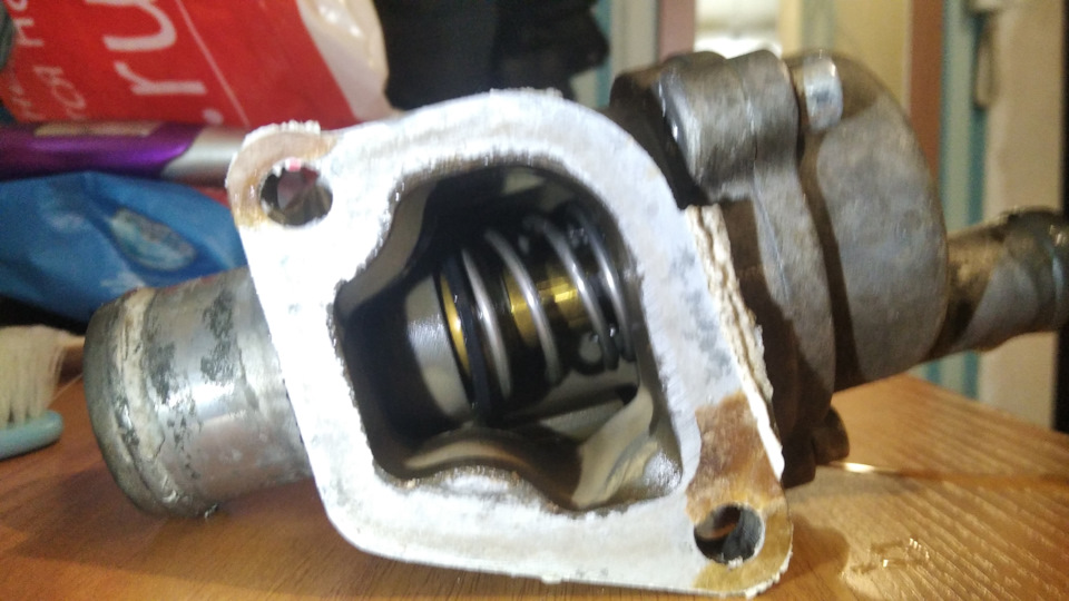 Как не надо вставлять вставку термостата/калина 1. — Lada Калина ...