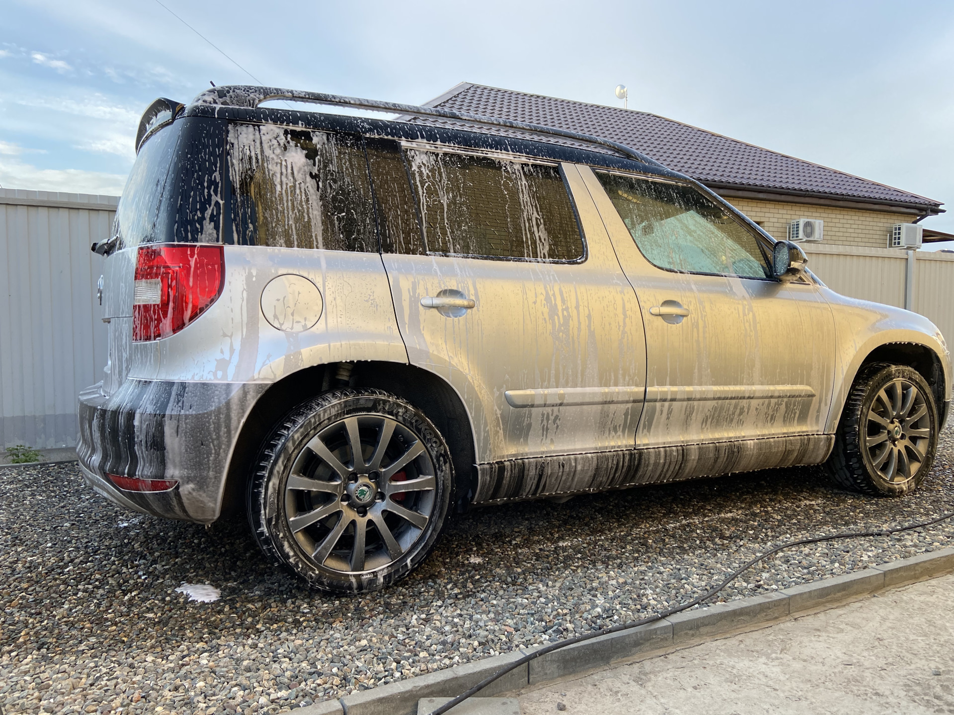 Новая подвеска — Skoda Yeti, 1,8 л., 2012 года | запчасти | DRIVE2