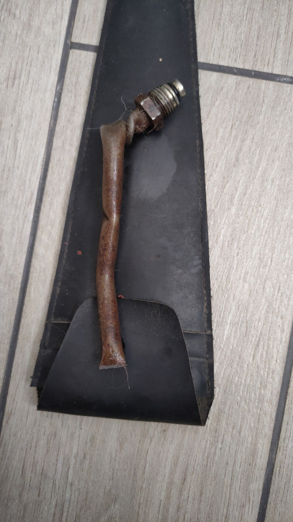 Логан 1 загудел насос ГУР — DRIVE2