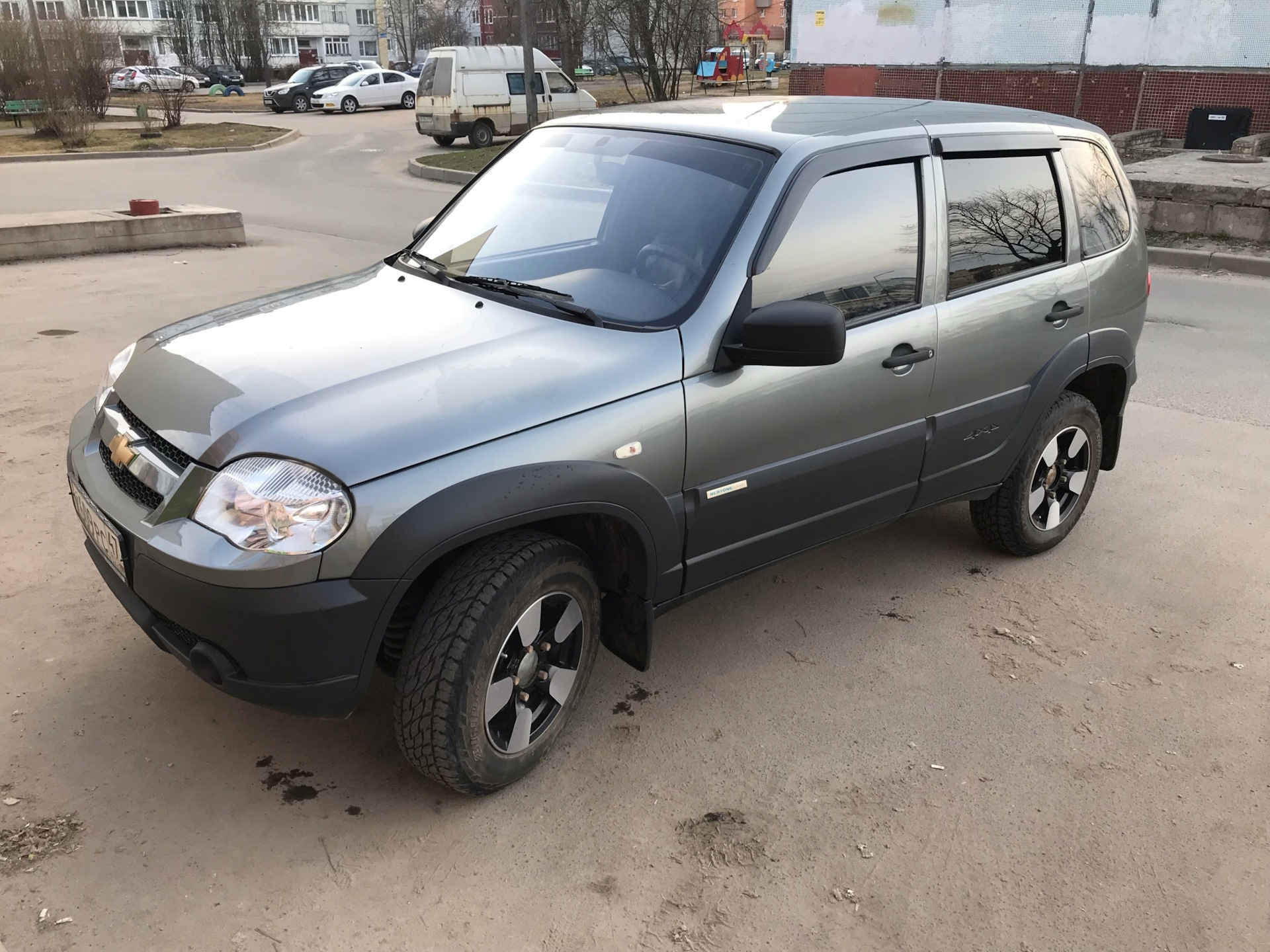 Chevrolet Niva GLX