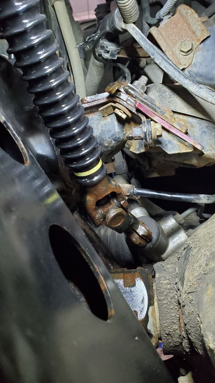 Замена крестовины рулевого вала — Toyota Land Cruiser Prado 120-series ...
