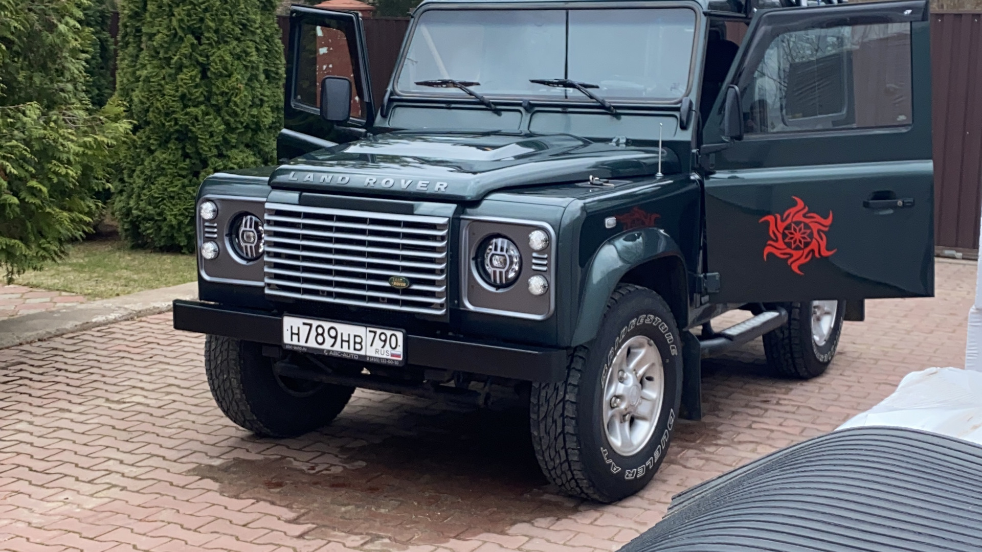 Land Rover Defender 2.4 дизельный 2008 | на DRIVE2