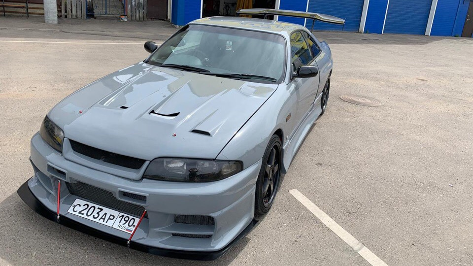 Nissan Skyline r33 Police