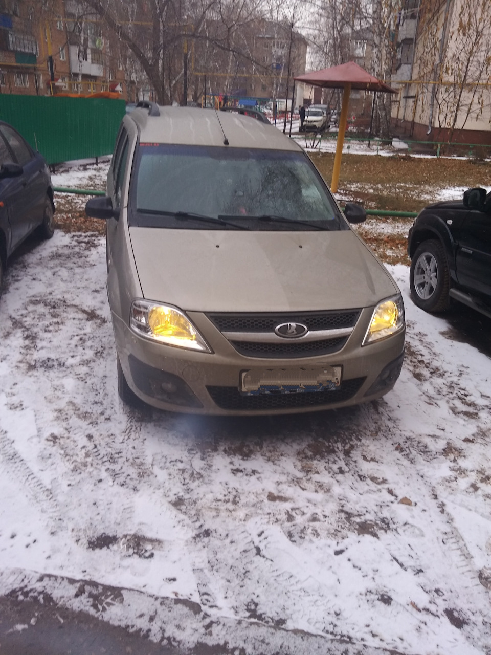 Наклейки, лампочки. — Lada Ларгус, 1,6 л, 2013 года | просто так | DRIVE2