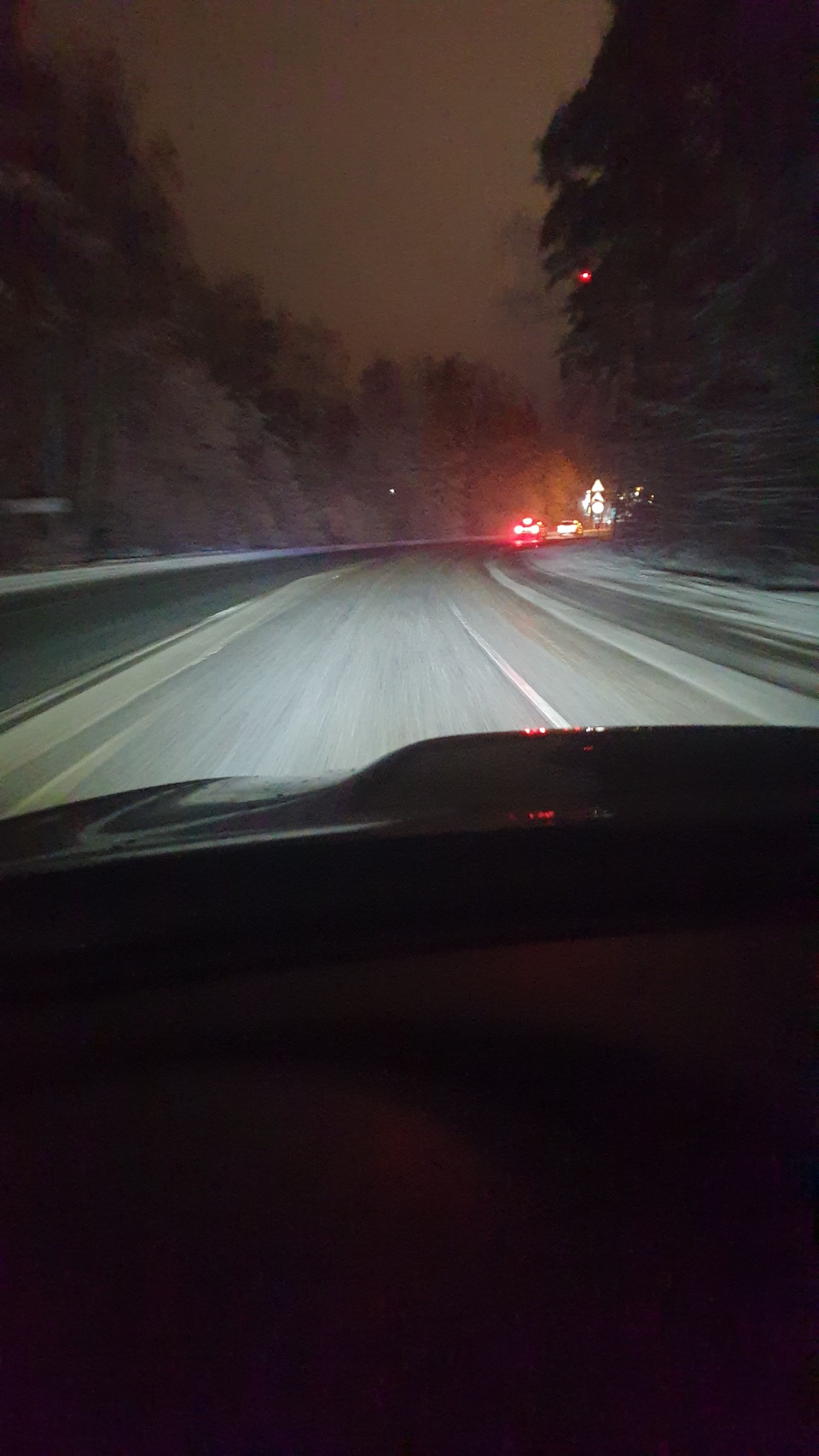 Вариант 1 — Subaru Forester (SH)