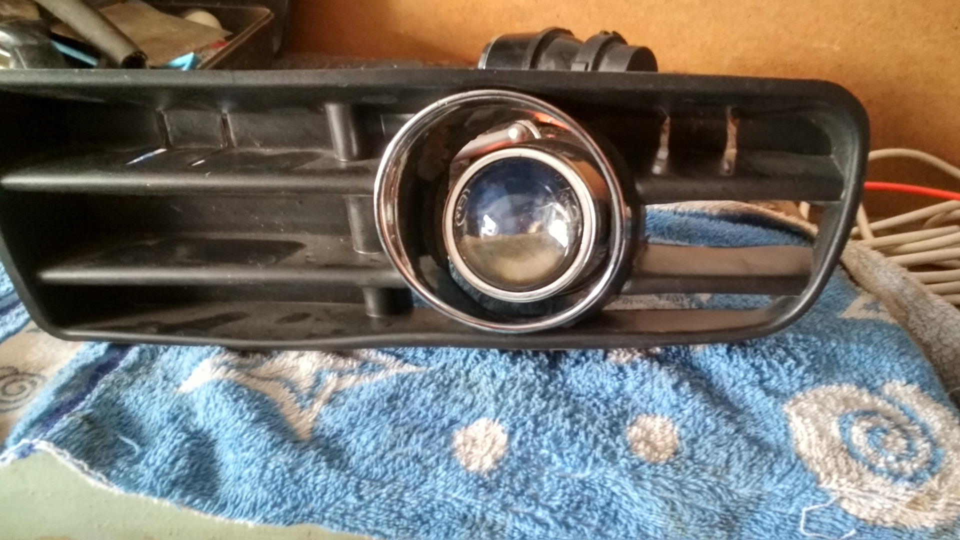 линзы white mesh. птф в бампер гольф 4 линзы. линзы в решетку. 2 линзы рено меган 2. туманки на ваз 2113.