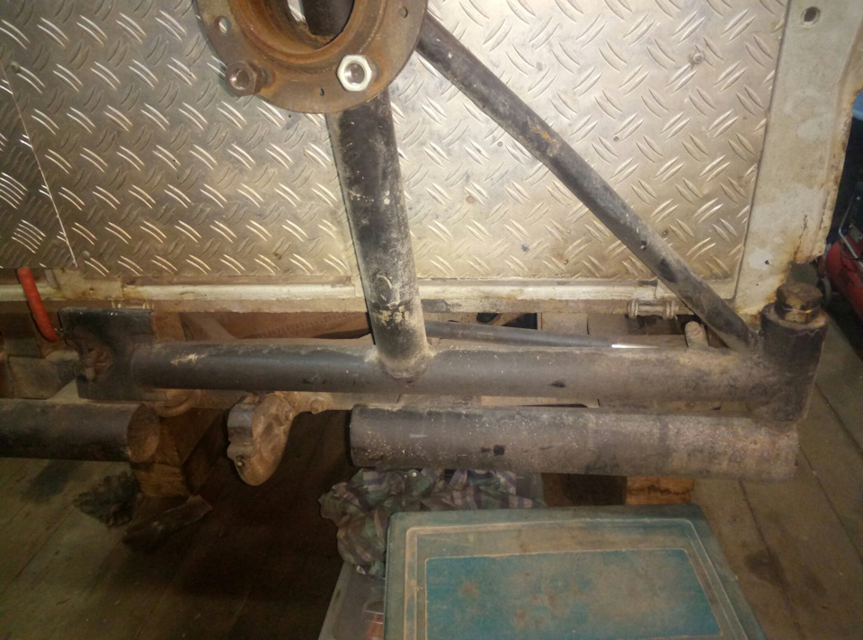 Калитка запасного колеса. — УАЗ 31512, 2,9 л, 2000 года | тюнинг | DRIVE2