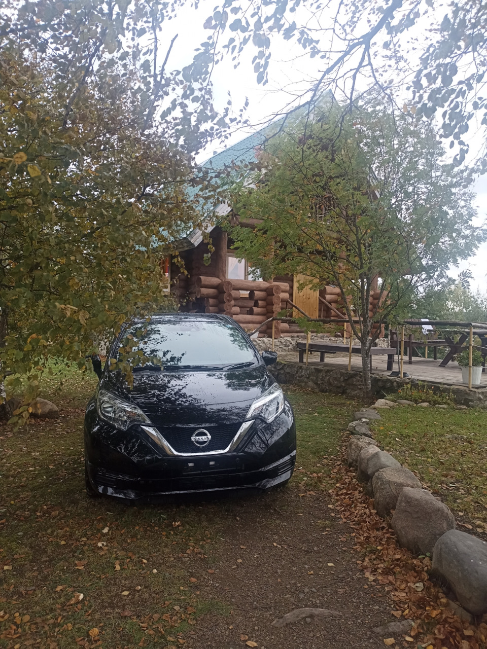 Провожаем нищего красивыми фотографиями — Nissan Note (2G), 1,2 л, 2019  года | продажа машины | DRIVE2