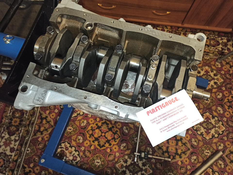 Фото в бортжурнале Lada 2112. Запчасти на фото: 8120Z2