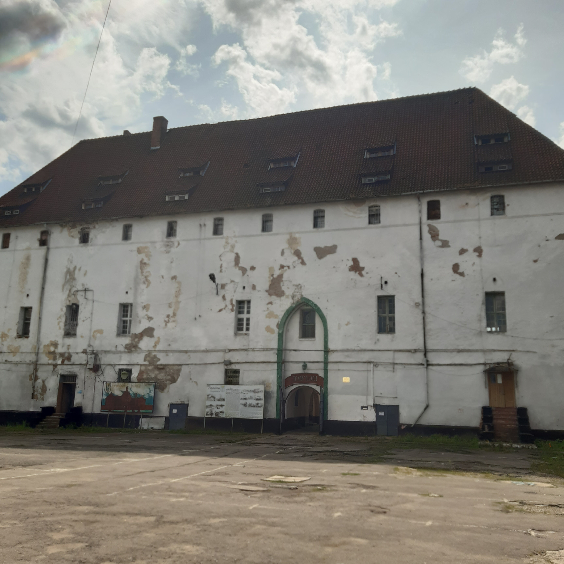 Замок Тапиау В Калининградской Области Фото