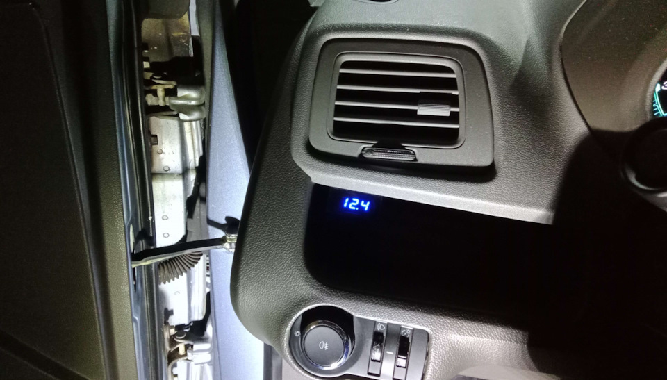 Фото в бортжурнале Ravon R4